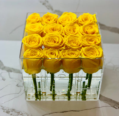 Modern Rose Box with preserved roses that last for years with yellow roses